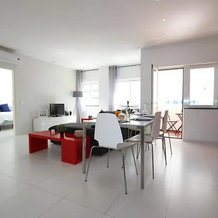 Behappy 2 Minutes From The Super Modern Apartment