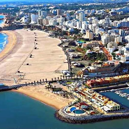 Behappy 2 Minutes From The Super Modern Apartment